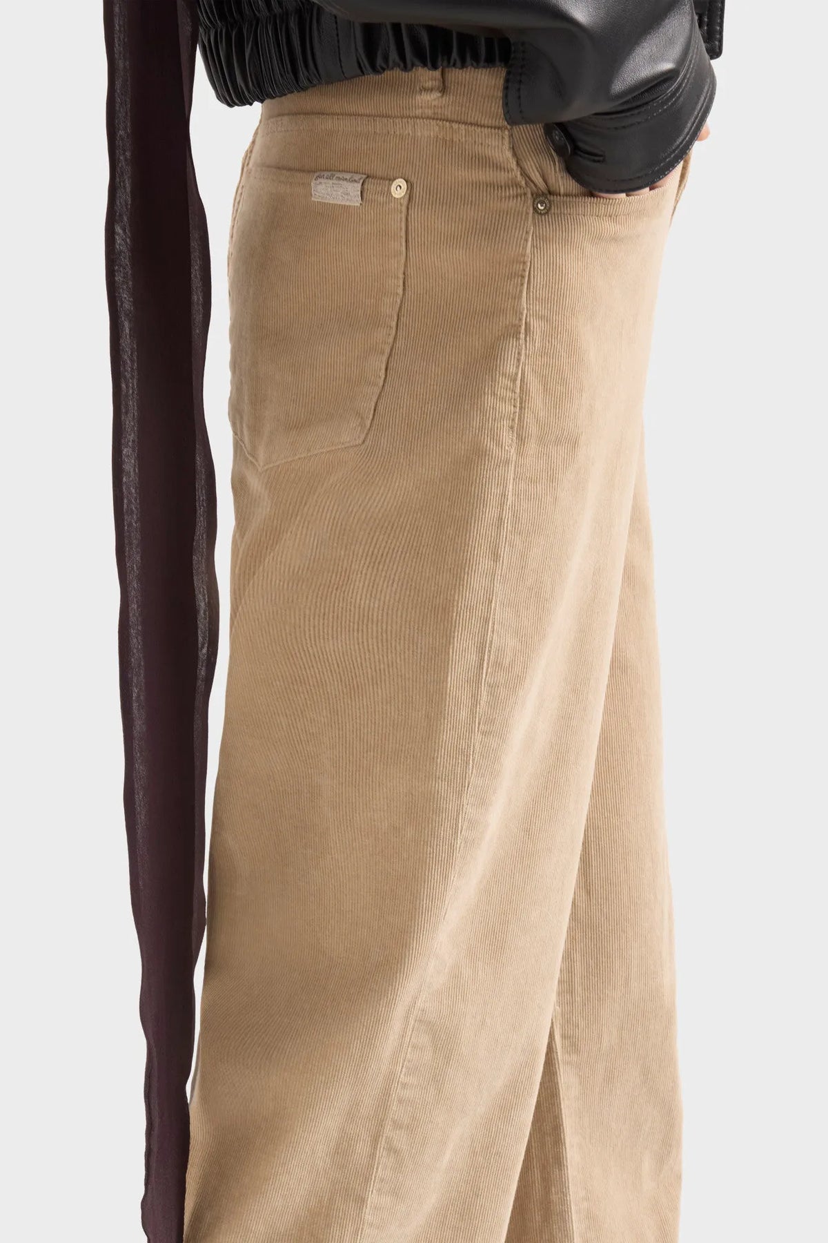 Corduroy Winter Beige