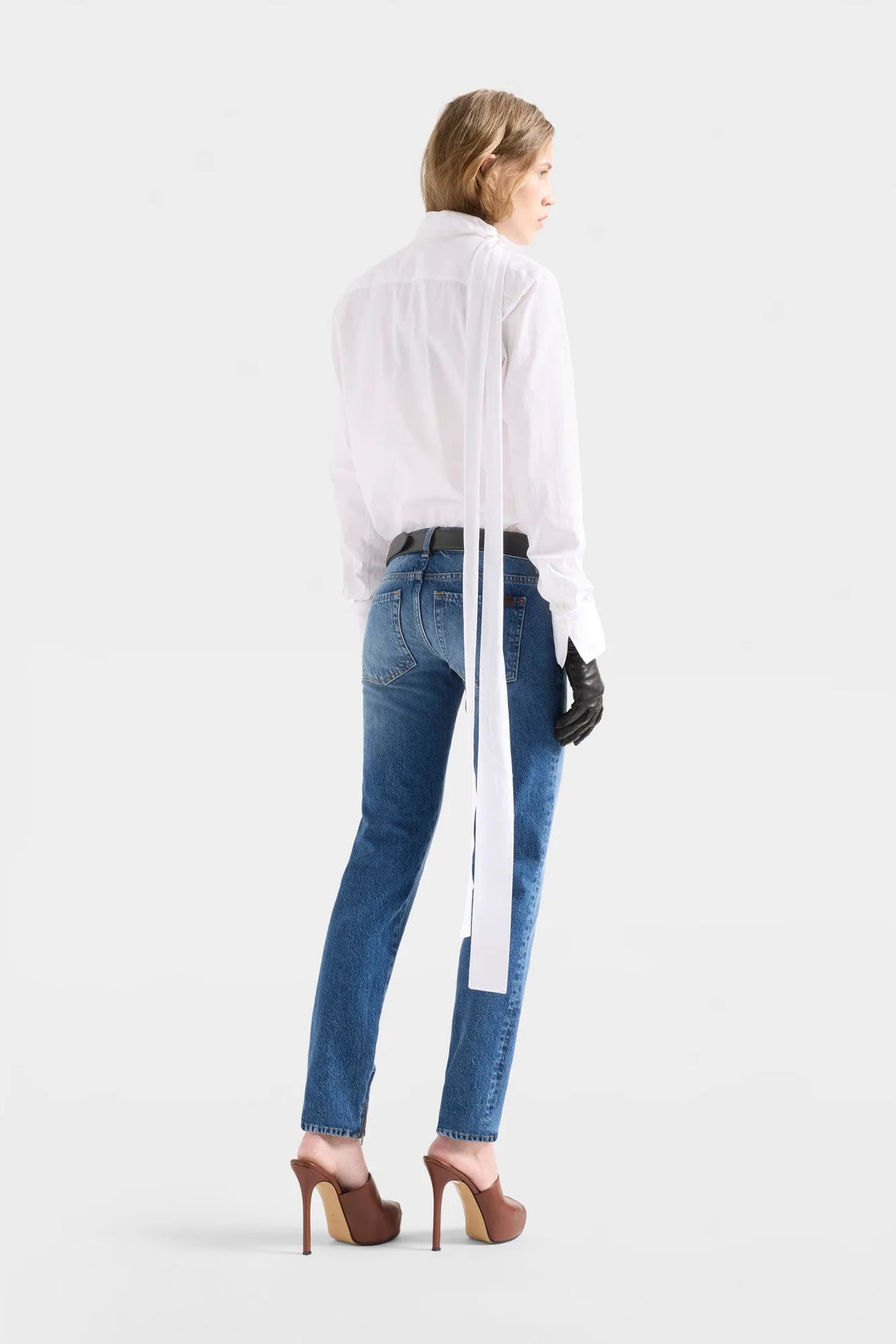 Off White