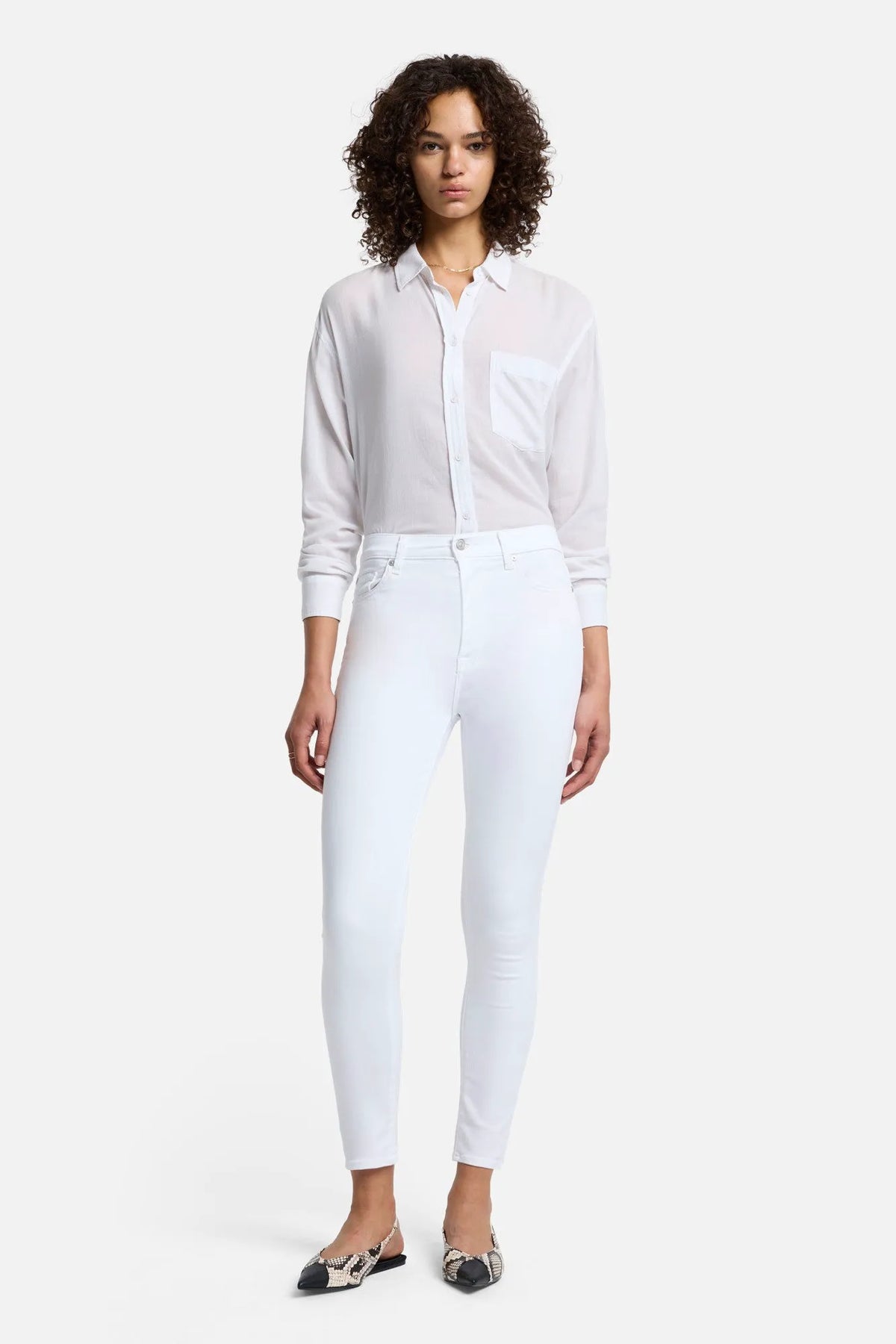 LUXE WHITE