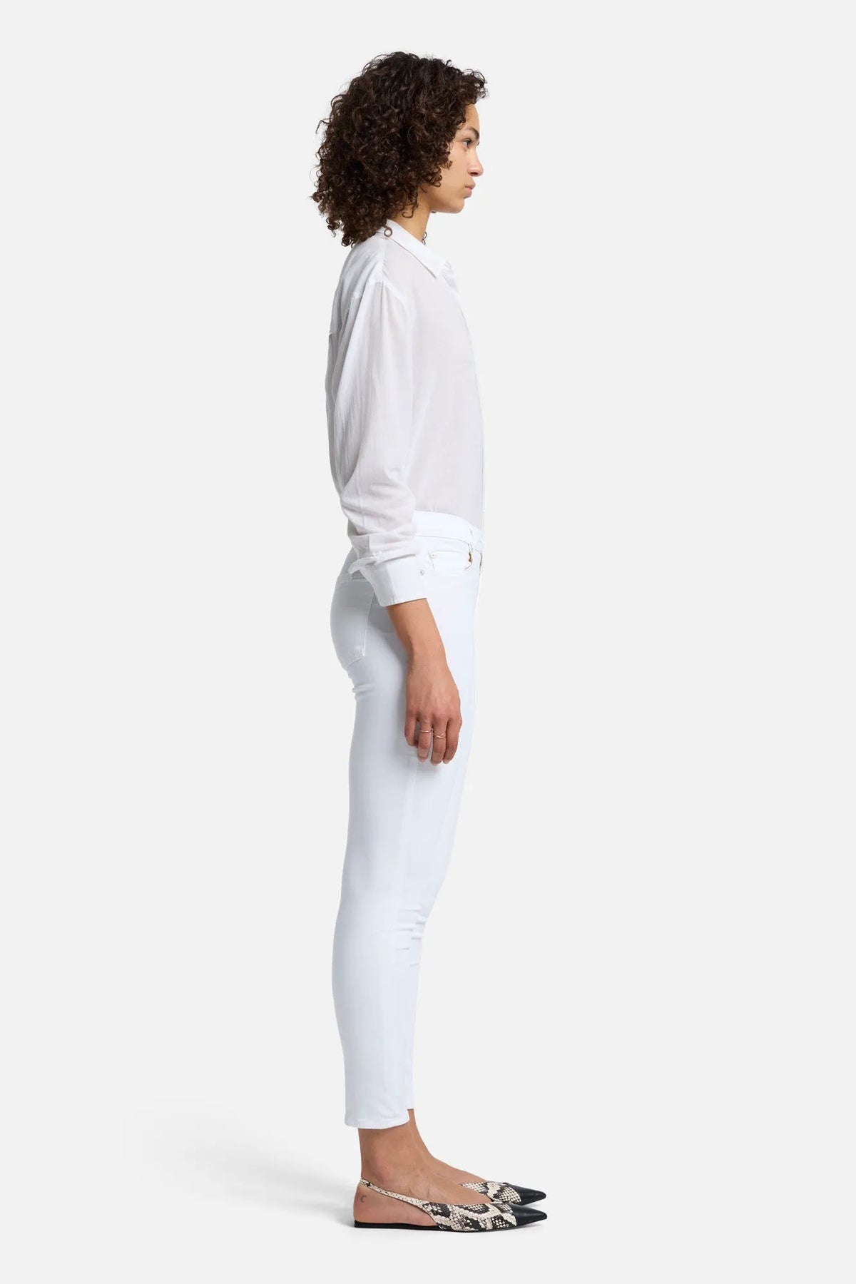 LUXE WHITE