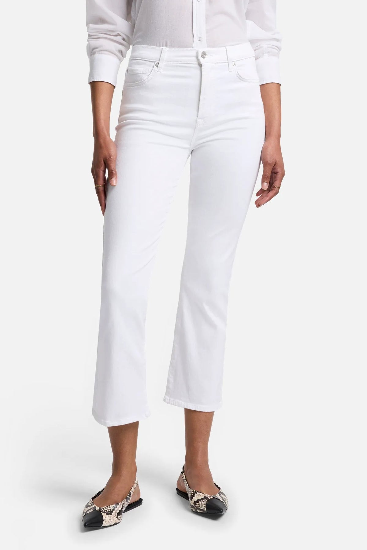 LUXE WHITE