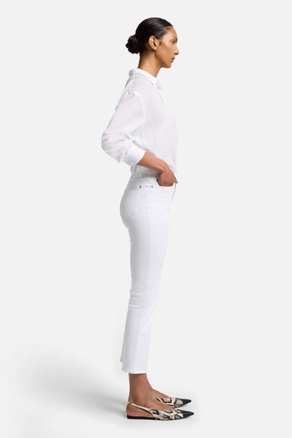 LUXE WHITE